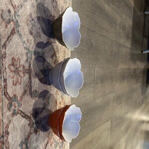 Elegant Ceramic Flower-Shaped Bowls Set